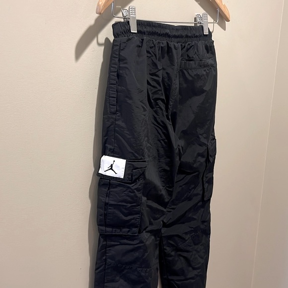 JORDON - Junior Boy's Patch Logo Cargo Pants - Picture 6 of 10